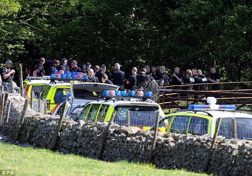 英國(guó)出租車(chē)司機(jī)持槍濫殺致12人死亡25人受傷