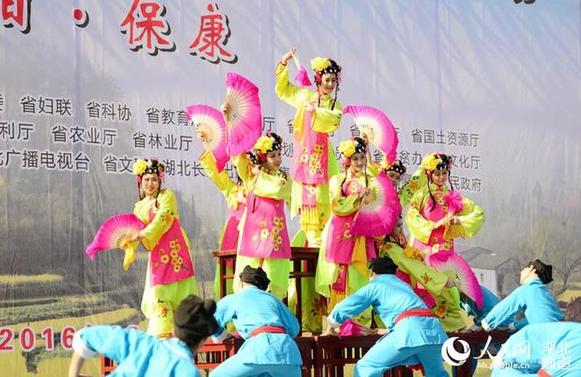 湖北省“三下鄉(xiāng)”活動(dòng)啟動(dòng)儀式在?？蹬e行【3】