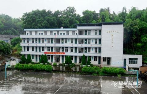 曾記否？那消失于海角的“潮水班”
